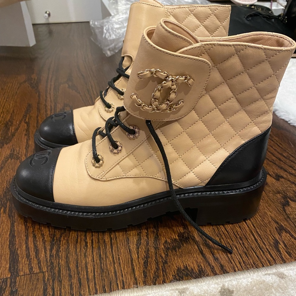 Basically BRAND new Chanel quilted booties